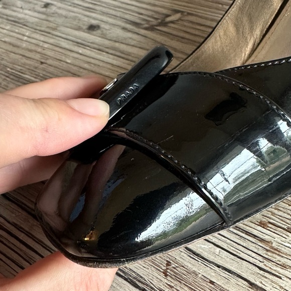 Prada
Patent Block-Heel Buckle Pump, Black size 40.5 great condition - Picture 10 of 11